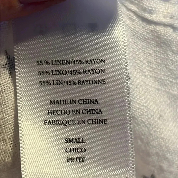 Rails Womens White Button Down Shirt Black Stars Long Sleeve Patriotic Linen Top - Picture 7 of 9